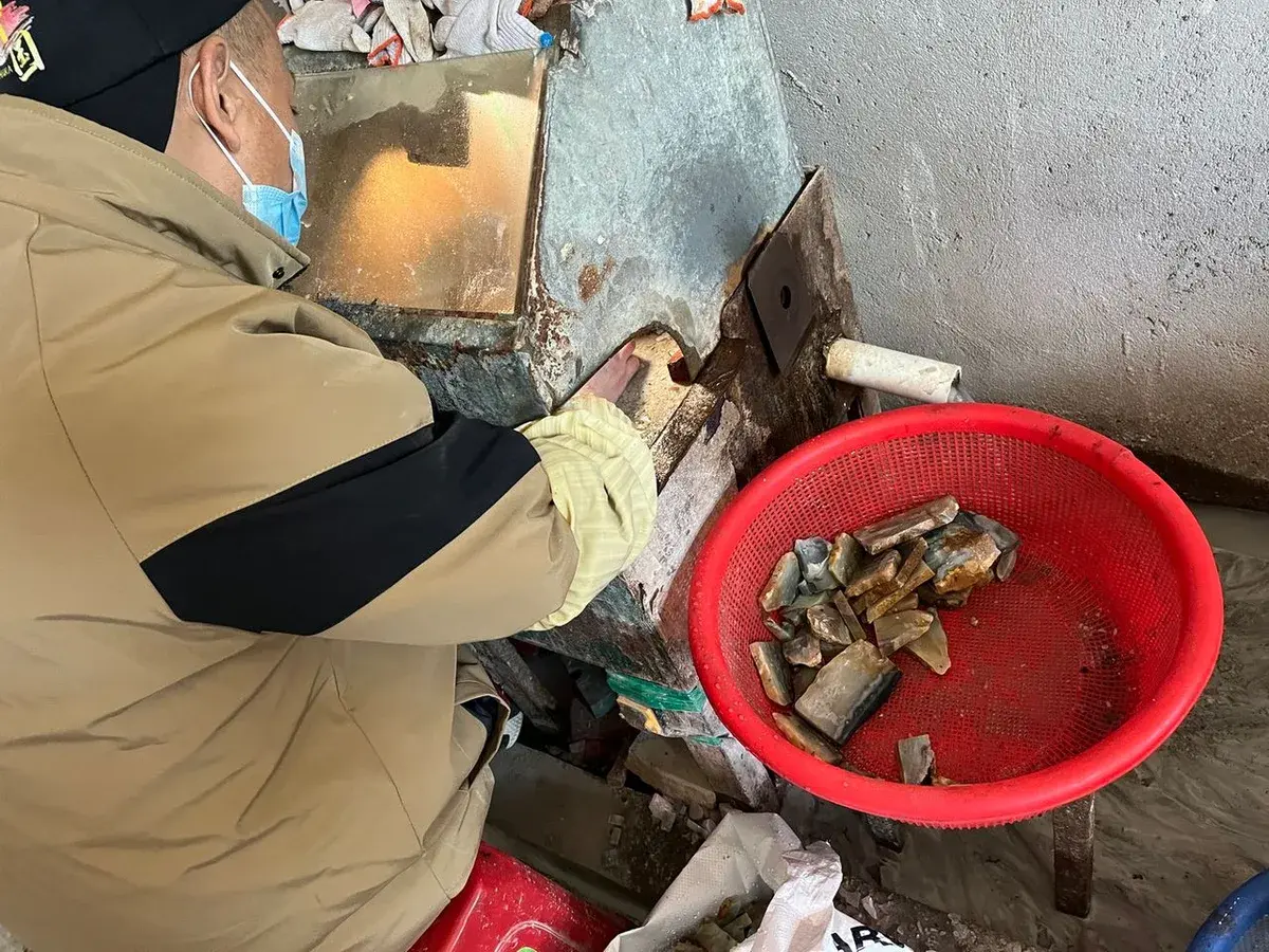 Factory crafting in progress during a production inspection visit